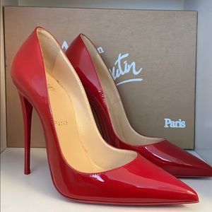 Christian Louboutin So Kate Pump